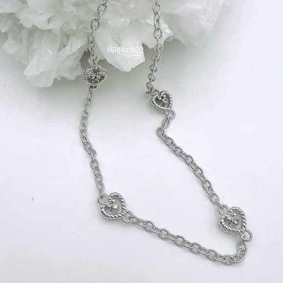 Judith Ripka Textured Diamonique Heart Station 18” Necklace - Picture 7 of 11